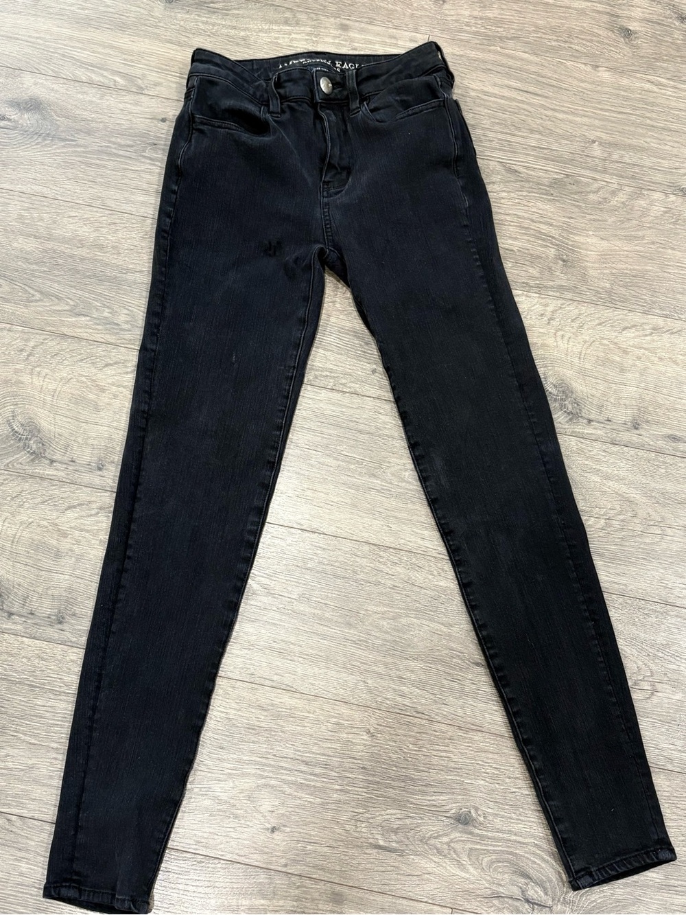 American Eagle Outfitters Black High-Rise Skinny Jeans